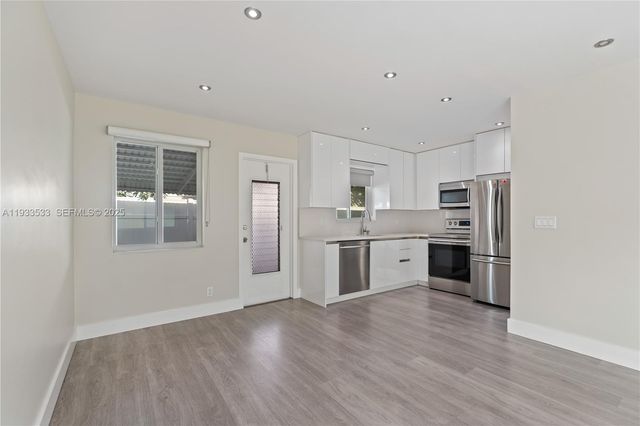 2312 Van Buren St 1, Hollywood, FL 33020