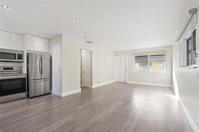 2312 Van Buren St 1, Hollywood, FL 33020