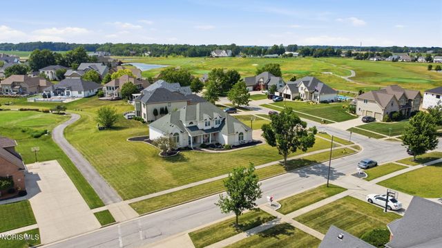 808 Pine Valley Drive, Bowling Green, OH 43402