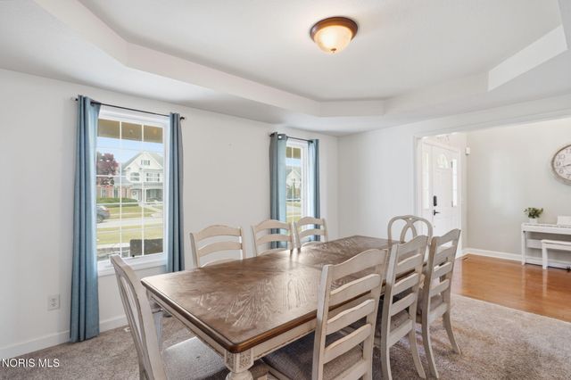 808 Pine Valley Drive, Bowling Green, OH 43402