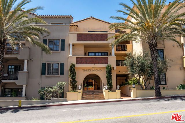 851 N San Vicente Boulevard 117, West Hollywood, CA 90069