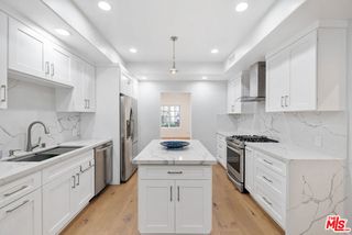 851 N San Vicente Boulevard 117, West Hollywood, CA 90069