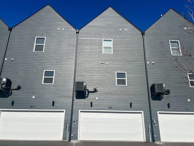 112 Fitzgerald Dr, Nashville, TN 37214