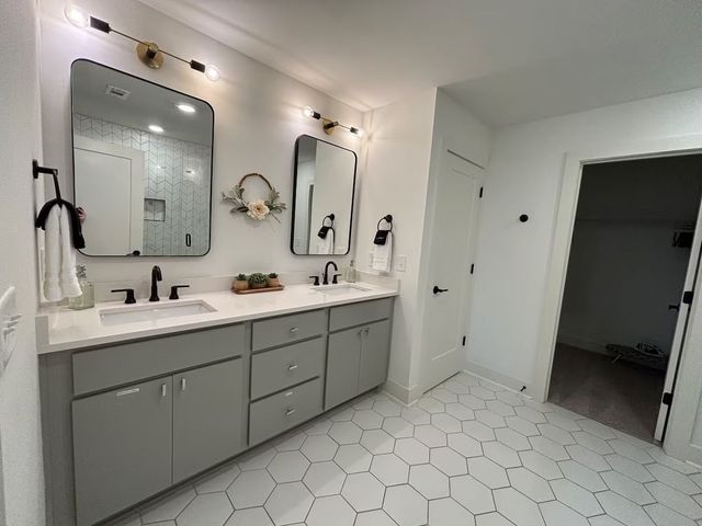 112 Fitzgerald Dr, Nashville, TN 37214