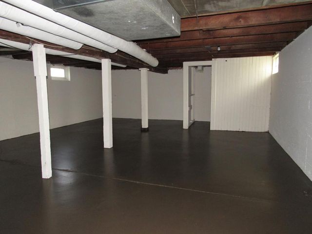 627 Grand Ave, Superior, WI 54880