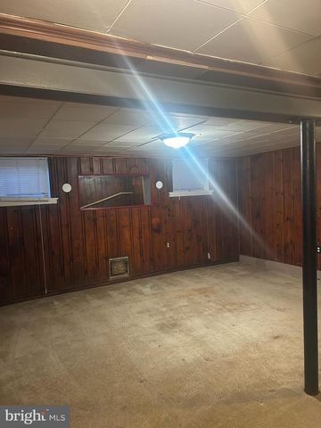 1464 MORRIS RD SE, Washington, DC 20020