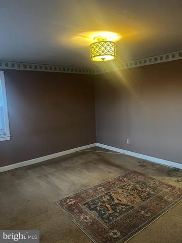 1464 MORRIS RD SE, Washington, DC 20020