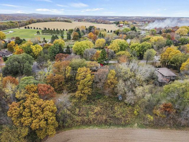 4992 Sunrise Ridge Trail, Middleton, WI 53562