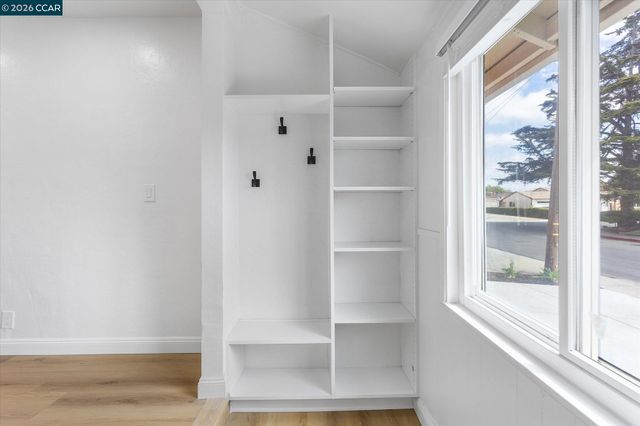 1151 Via Vista, San Lorenzo, CA 94580