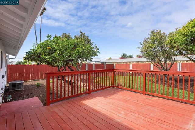 1151 Via Vista, San Lorenzo, CA 94580