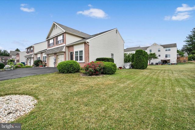 607 INDEPENDENCE CT, Blandon, PA 19510