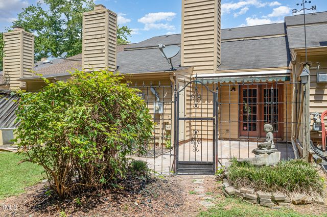 71 Stone Hill Court, Durham, NC 27704