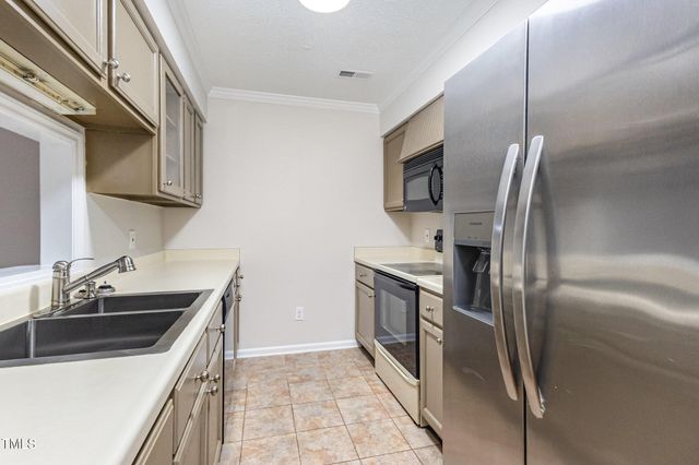 71 Stone Hill Court, Durham, NC 27704