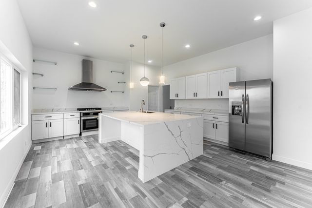 168 Winston Drive, Bolingbrook, IL 60440