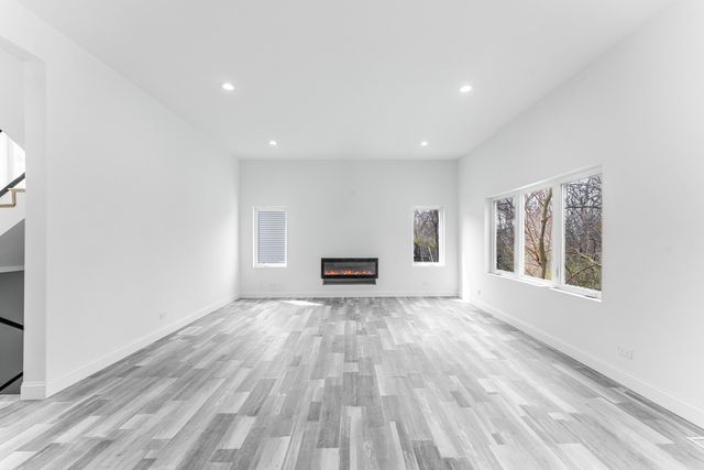 168 Winston Drive, Bolingbrook, IL 60440