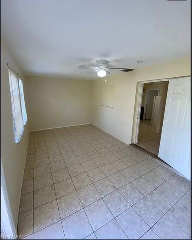 2985 Saint Charles ST, Fort Myers, FL 33916