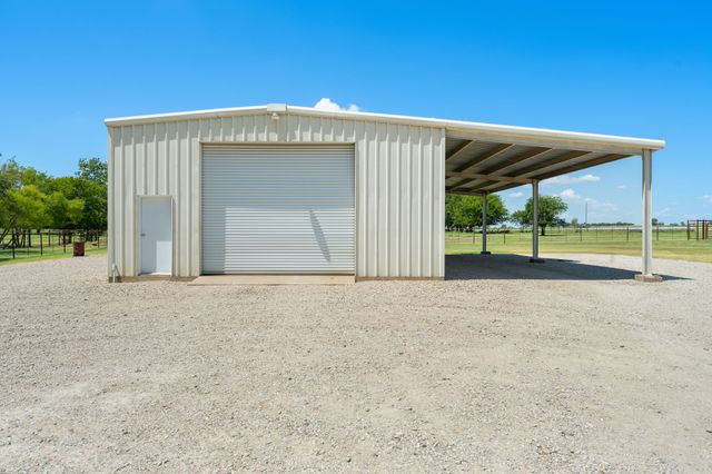 257 Bud Run Road, Waxahachie, TX 75165