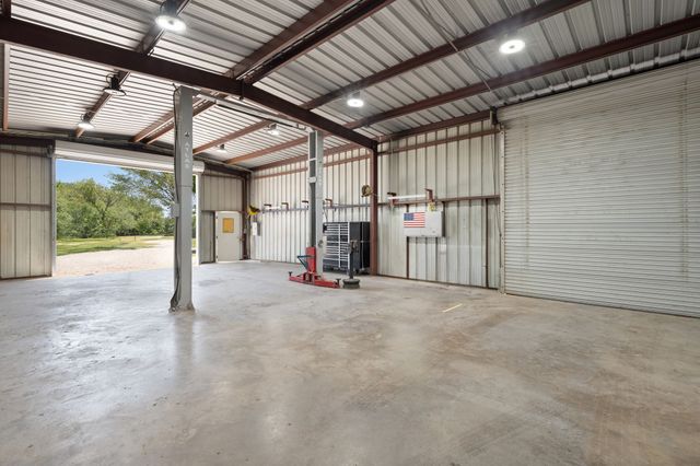 257 Bud Run Road, Waxahachie, TX 75165