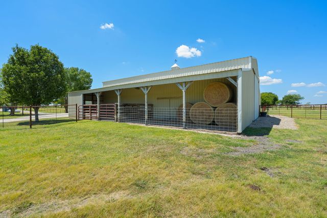 257 Bud Run Road, Waxahachie, TX 75165