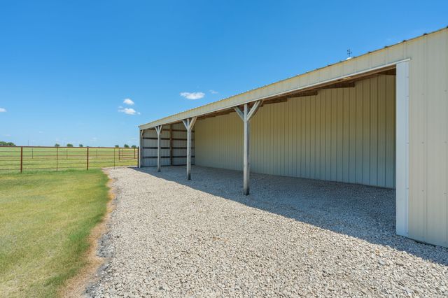 257 Bud Run Road, Waxahachie, TX 75165