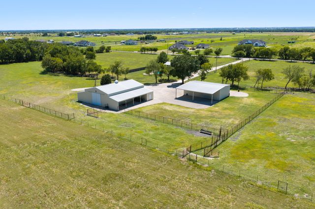 257 Bud Run Road, Waxahachie, TX 75165