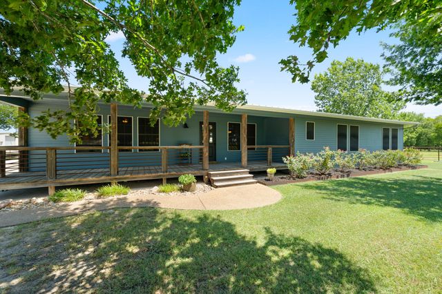 257 Bud Run Road, Waxahachie, TX 75165