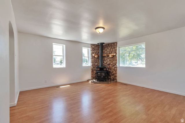 376 N 900 E, American Fork, UT 84003