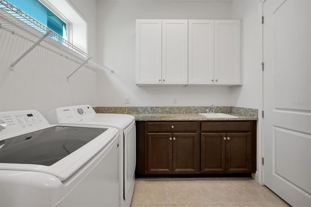 13024 BOTTESFORD DRIVE, Orlando, FL 32832