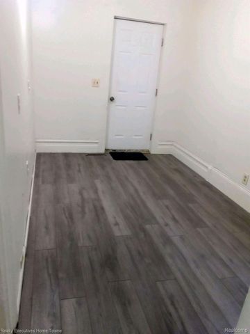 1101 Ward Street, Port Huron, MI 48060