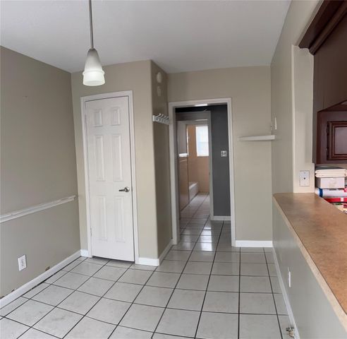 2340 Cumberland Street, Houston, TX 77023