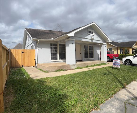 2340 Cumberland Street, Houston, TX 77023