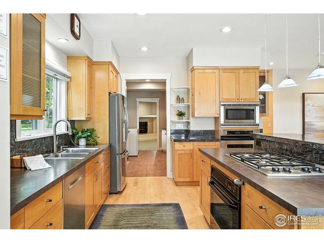 3561 4th St, Boulder, CO 80304