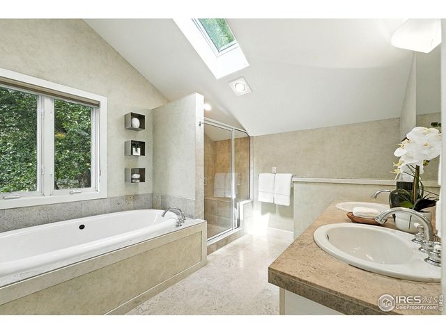 3561 4th St, Boulder, CO 80304