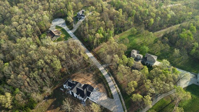 235 Kings Way Drive, Marshfield, MO 65706