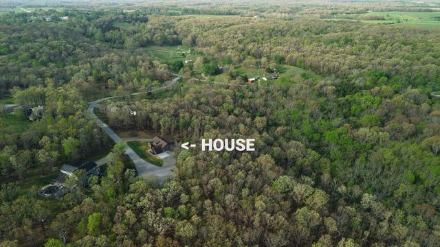 235 Kings Way Drive, Marshfield, MO 65706