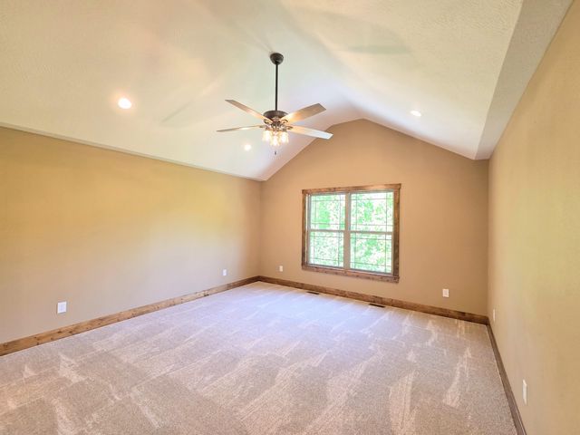 235 Kings Way Drive, Marshfield, MO 65706