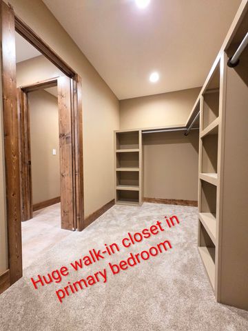 235 Kings Way Drive, Marshfield, MO 65706