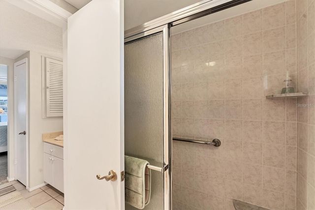 4350 CHATHAM DRIVE 106, Longboat Key, FL 34228