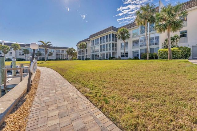 4350 CHATHAM DRIVE 106, Longboat Key, FL 34228