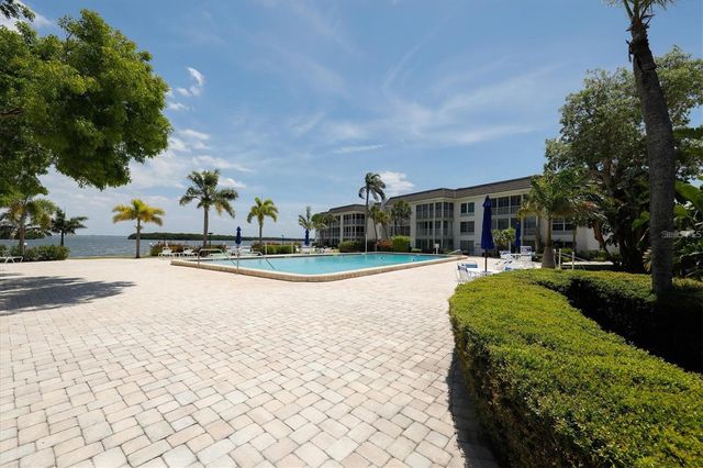 4350 CHATHAM DRIVE 106, Longboat Key, FL 34228