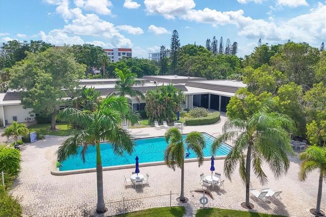 4350 CHATHAM DRIVE 106, Longboat Key, FL 34228