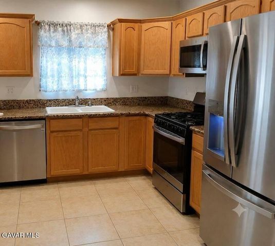 7606 Jimson Avenue, California City, CA 93505