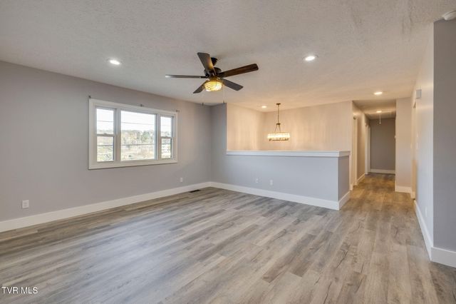 248 River Edge Drive, Kingsport, TN 37660