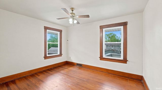 1718 Spring Street, Fort Wayne, IN 46808