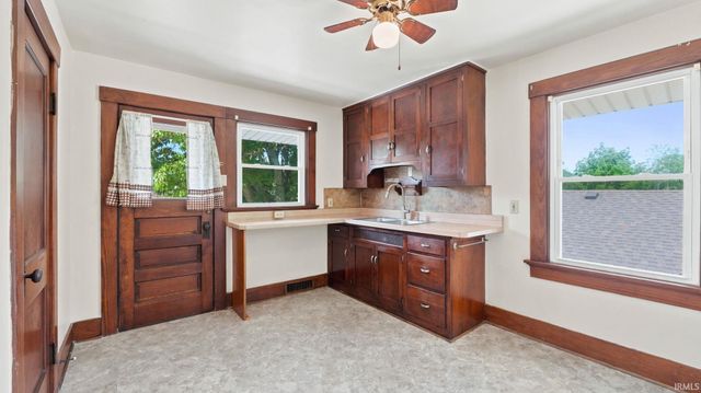 1718 Spring Street, Fort Wayne, IN 46808
