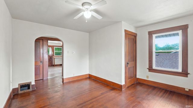 1718 Spring Street, Fort Wayne, IN 46808