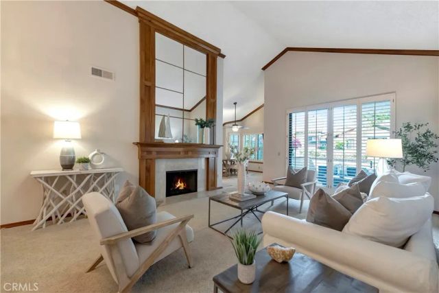 6225 Riviera Circle, Long Beach, CA 90815