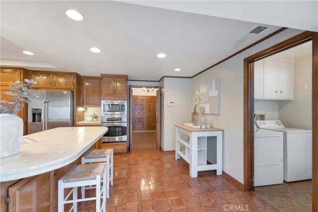 6225 Riviera Circle, Long Beach, CA 90815