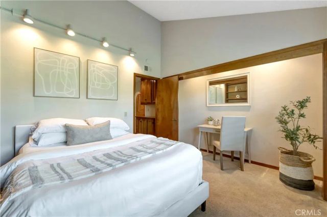 6225 Riviera Circle, Long Beach, CA 90815