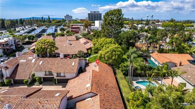 6225 Riviera Circle, Long Beach, CA 90815